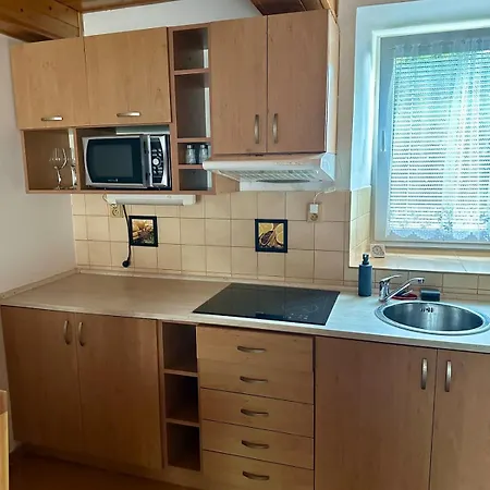 Uprostred Evropy Apartman *