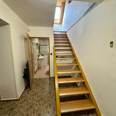 Uprostred Evropy Apartman Kouřim