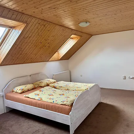 Uprostřed Evropy Kouřim